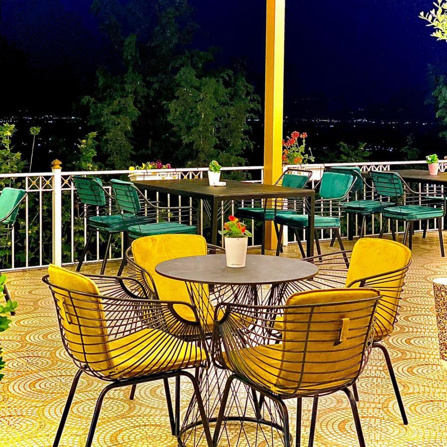 Ardenica Boutique Hotel Lushnje Exterior photo